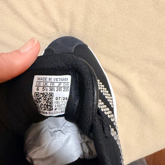 Adidas VL Court Bold J – Rhinestone - Youth 6 - Women’s 7.5 - Picture 9 of 11